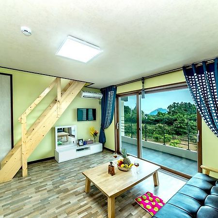 Soborok Yoborok Villa Seogwipo Rom bilde